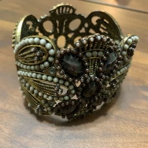 Thick bracket (hinged)